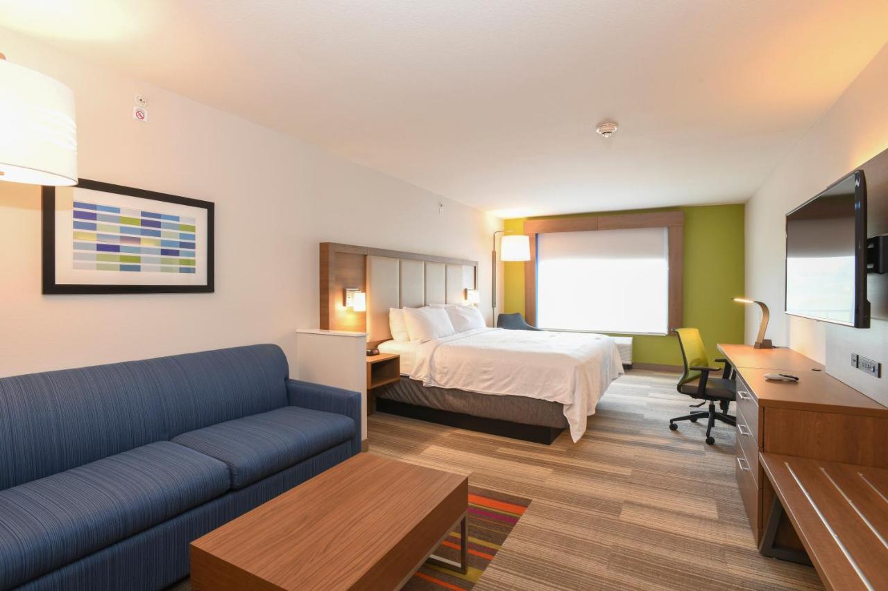 | Holiday Inn Express Hotel & Suites Richwood - Cincinnati South, an IHG Hotel