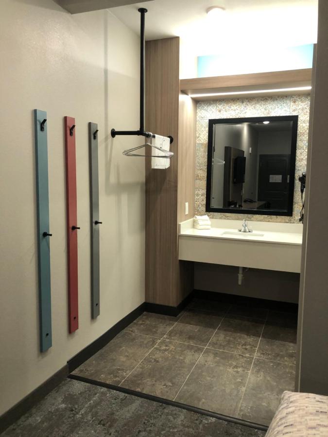 | Hotel Solara I-45 & Hobby Airport Houston