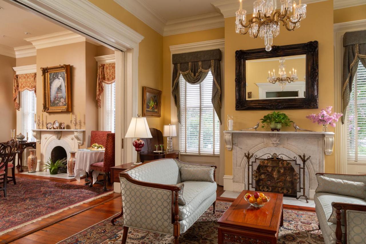 | The Inn on West Liberty