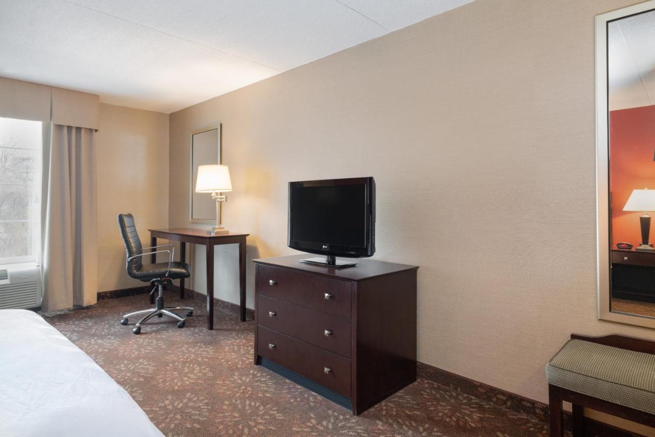 King Room with Sofa Bed - Non-Smoking at Holiday Inn Norwich by IHG