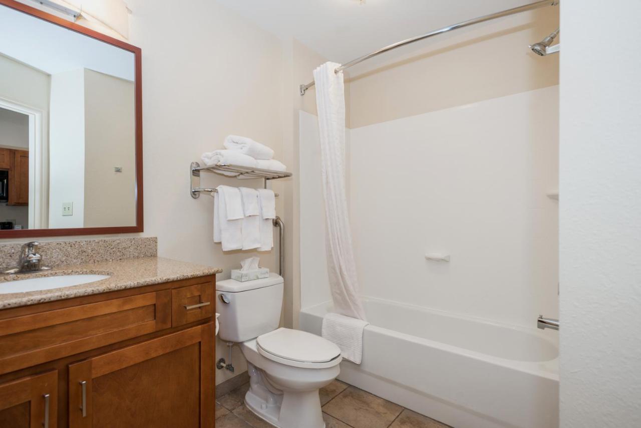 One-Bedroom King Suite - Non-Smoking at Candlewood Suites Mobile‑Downtown by IHG