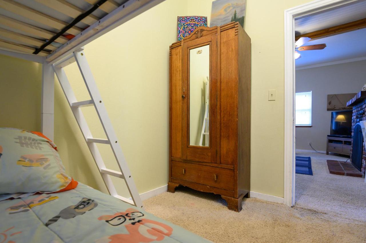  | Karr Beach House on Franklin
