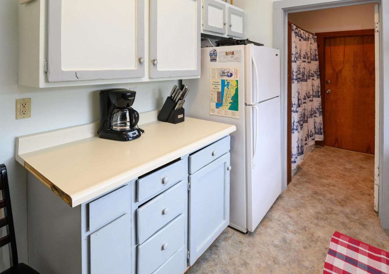  | Karr Beach House on Franklin