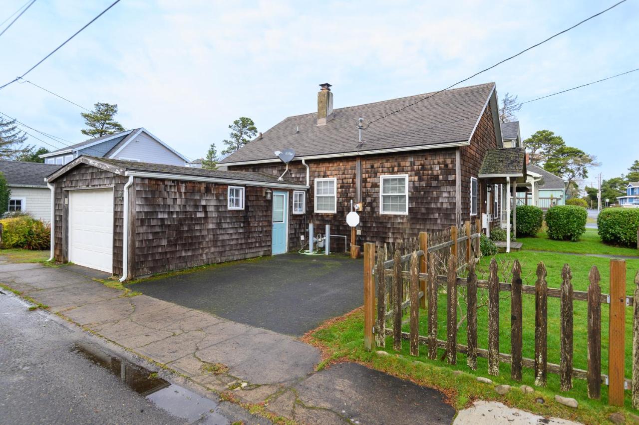  | Karr Beach House on Franklin