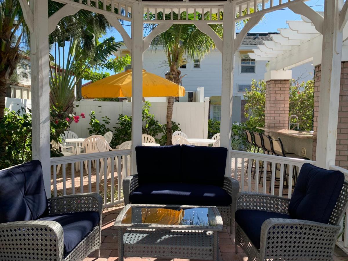 | Coconut Inn Pass-a-Grille Beach