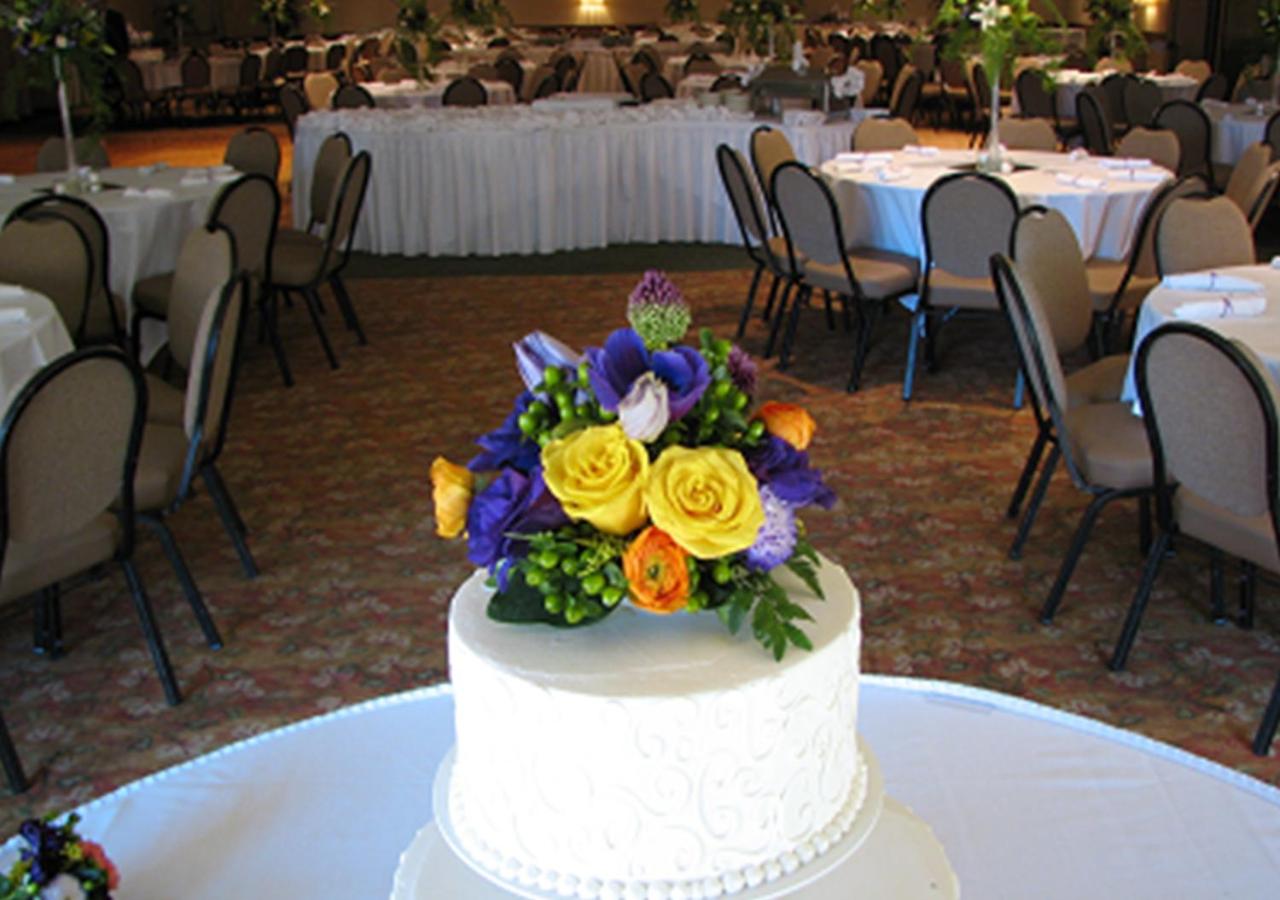 | Monarch Hotel & Conference Center