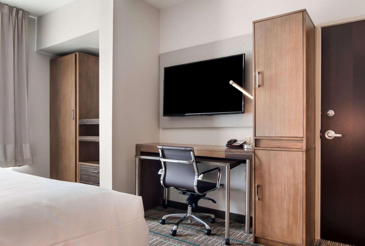 King Suite - Accessible/Non-Smoking at MainStay Suites East Camden