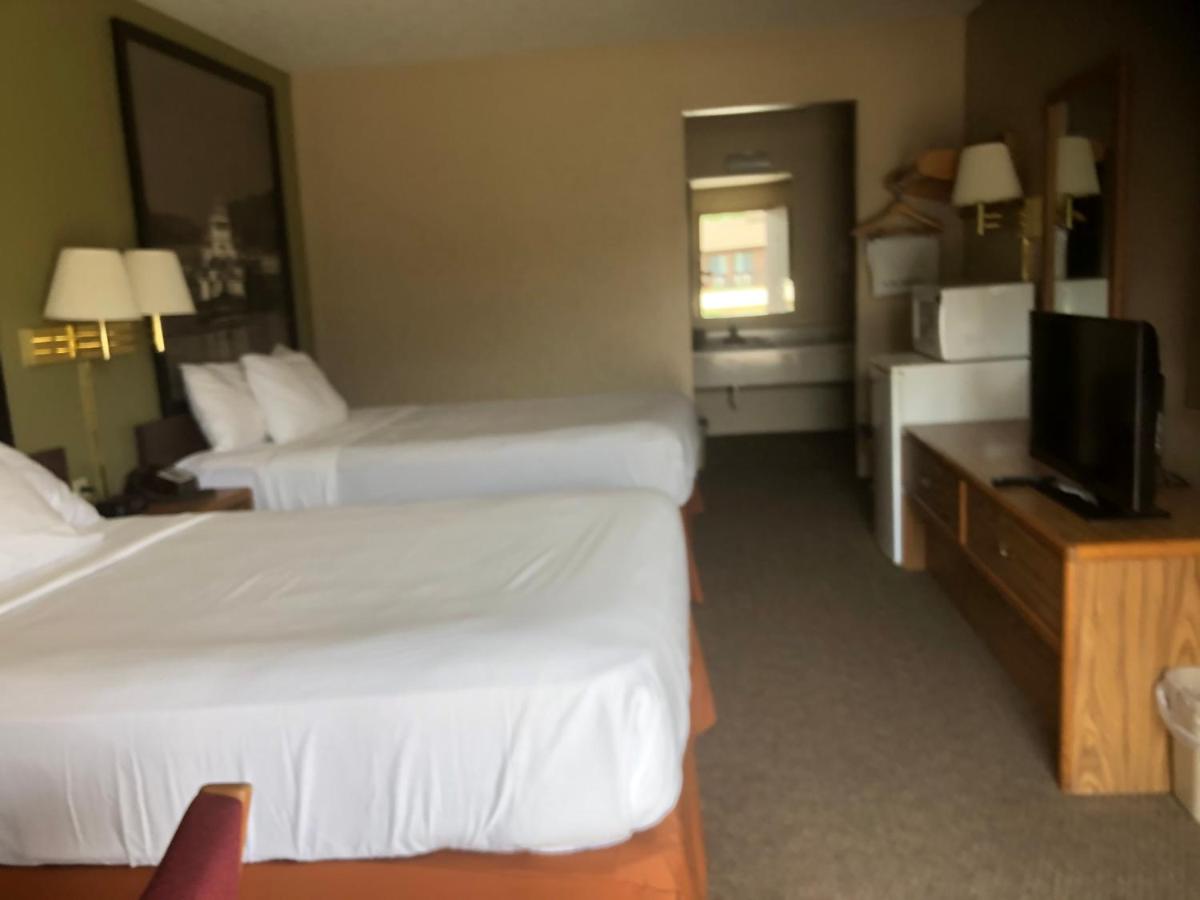 | Americas Best Value Inn Onawa