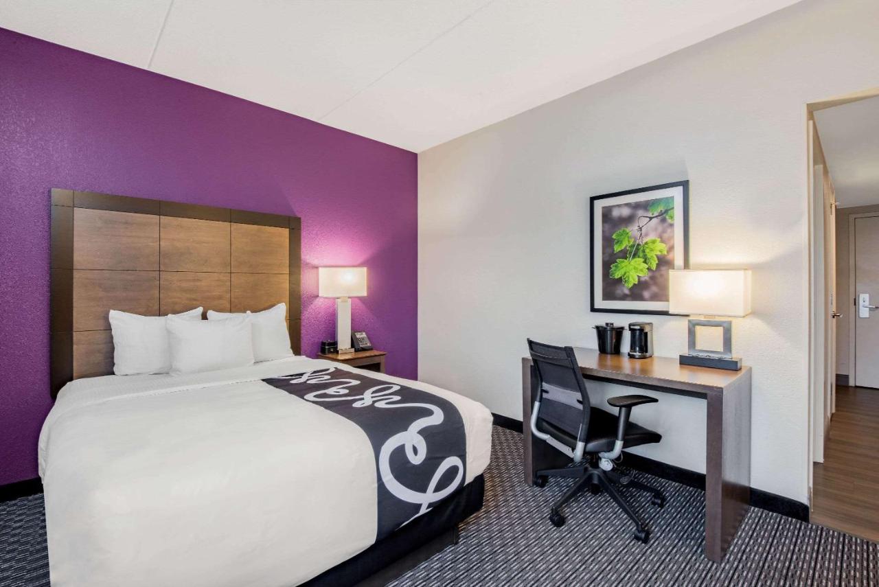| La Quinta by Wyndham Baltimore BWI Airport
