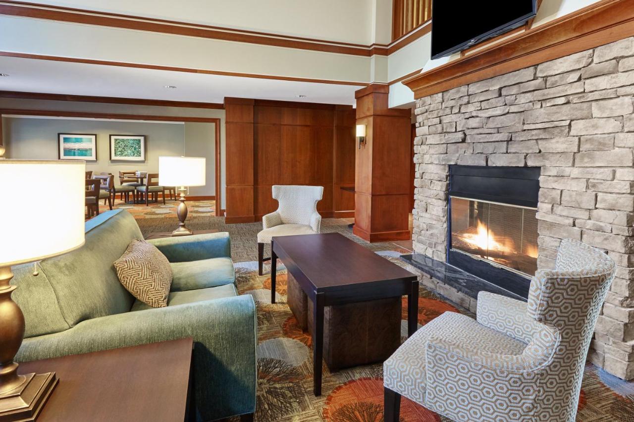  | Staybridge Suites Glenview, an IHG Hotel