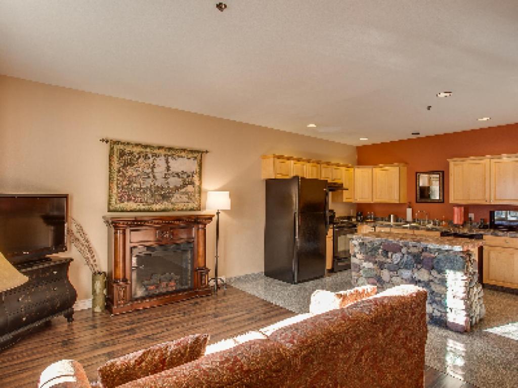 | Leavenworth Village Inn