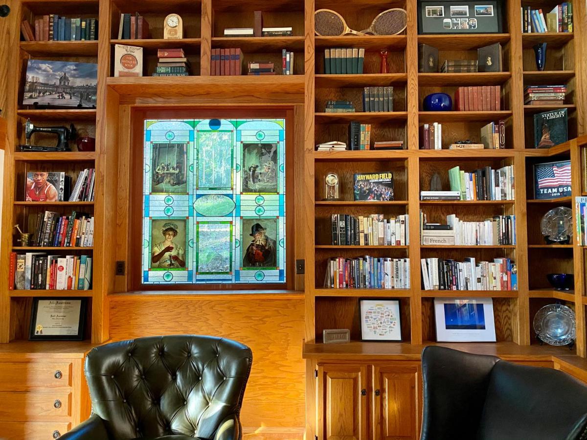 | Mount Tom House