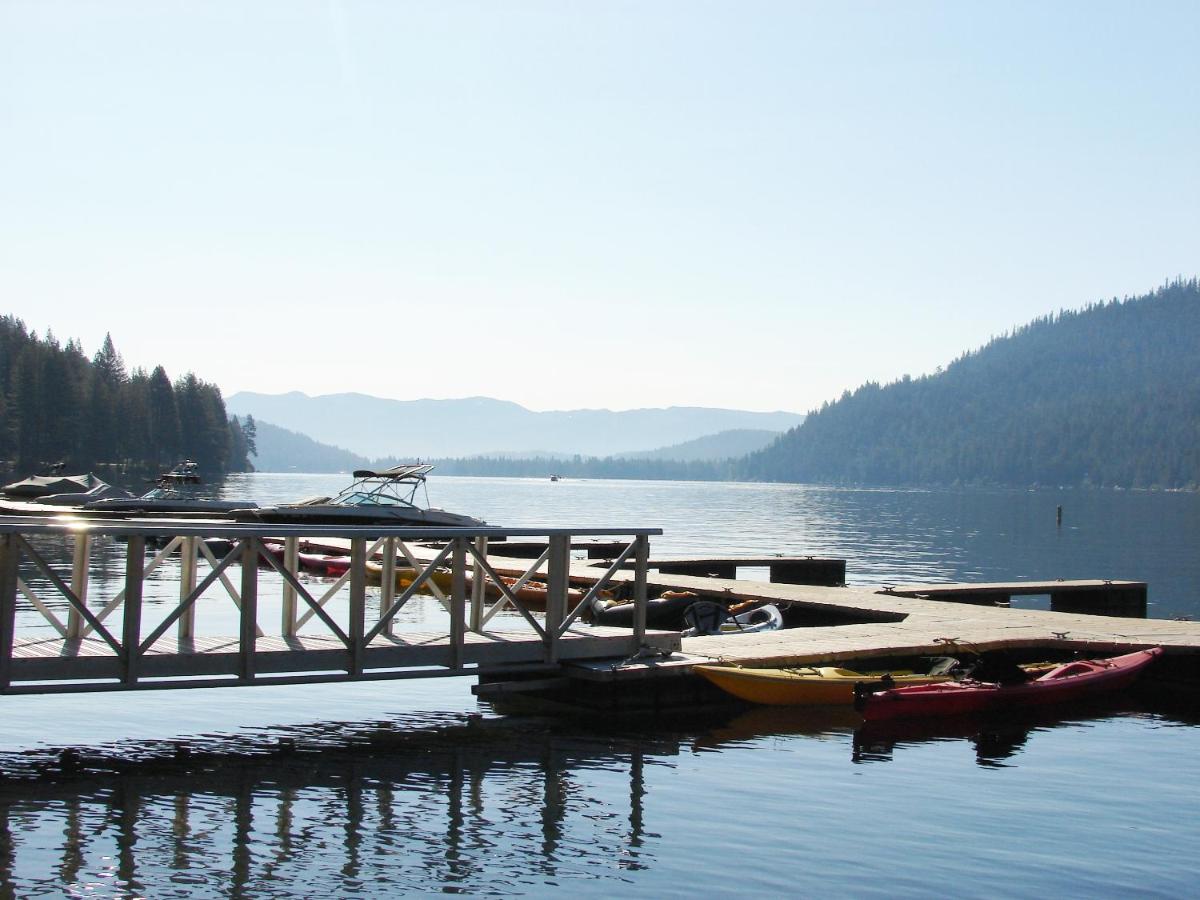 | Donner Lake Village