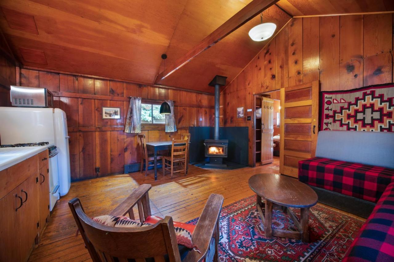 | Corkins Lodge