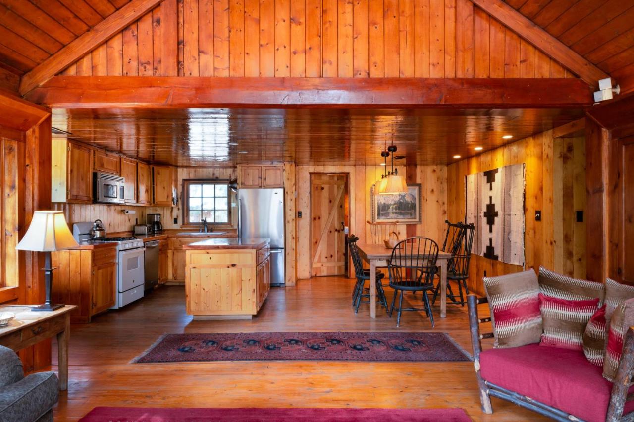 | Corkins Lodge