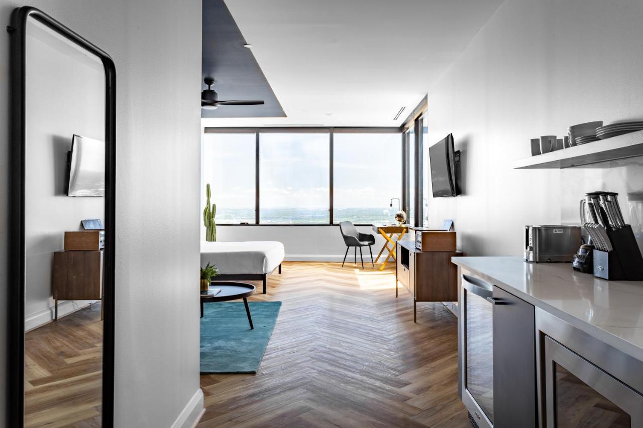 Studio at Mint House Dallas - Downtown