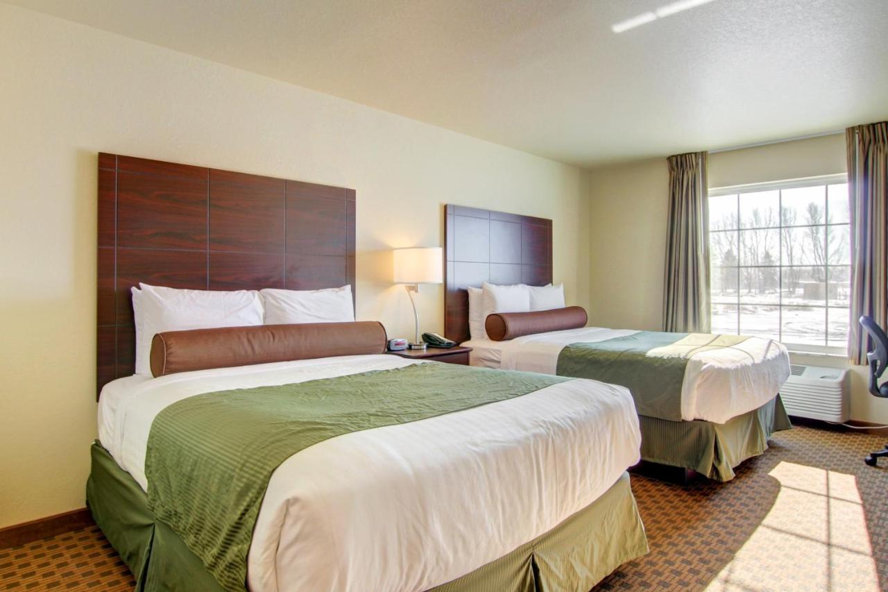 | Cobblestone Hotel & Suites - Waynesboro