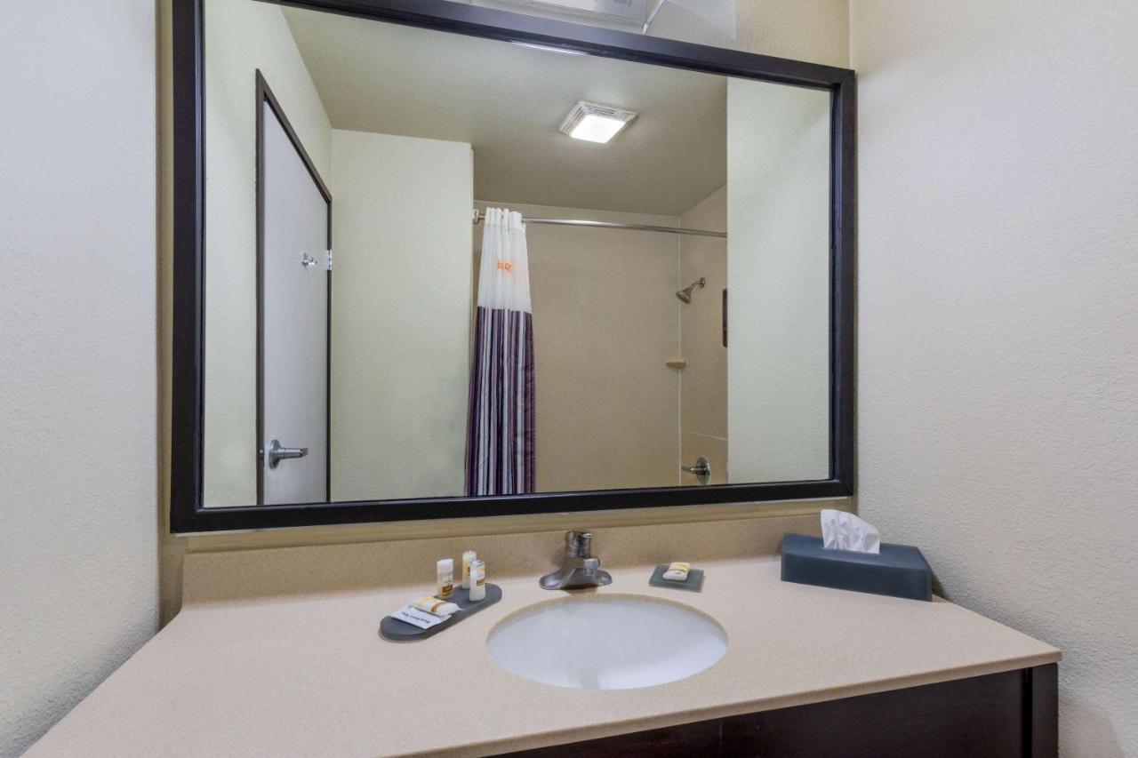  | La Quinta by Wyndham Henderson-Northeast Denver