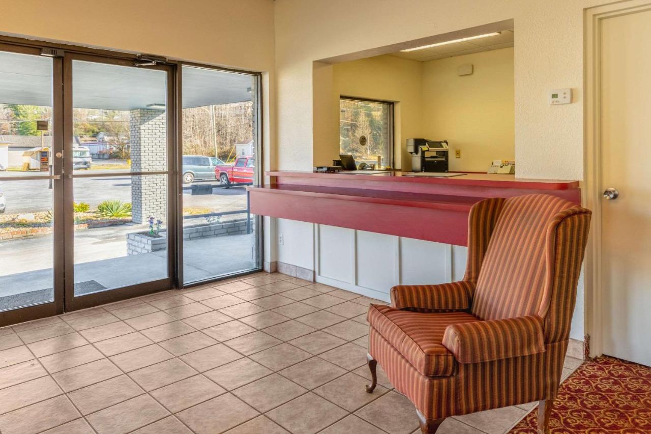 | Econo Lodge Middlesboro