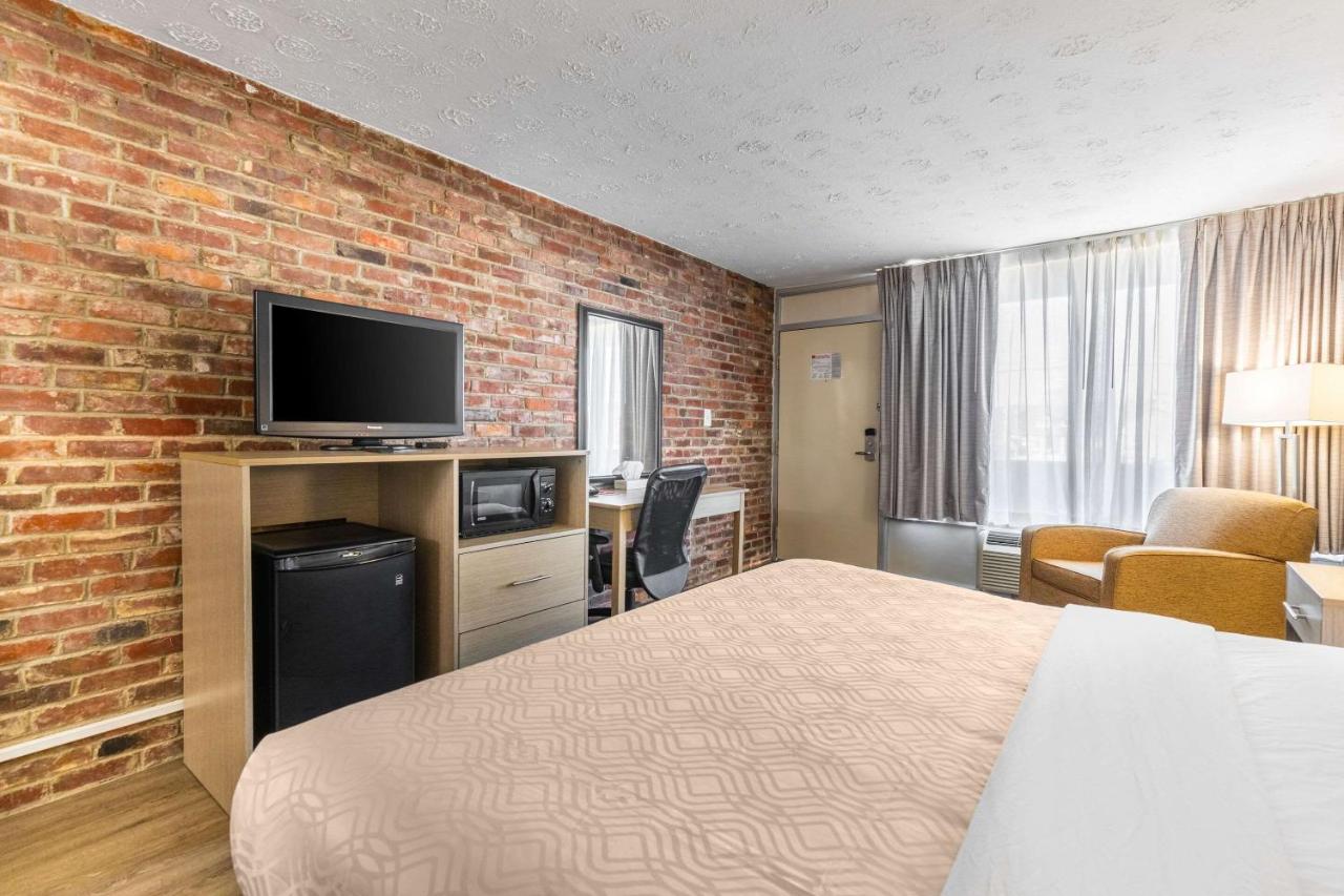 | Econo Lodge Middlesboro