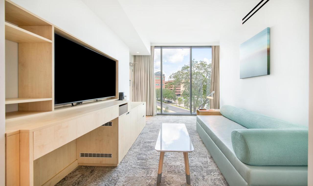 Deluxe King Suite at Hotel Eleo at the University of Florida