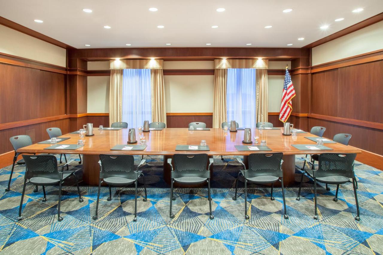  | Crowne Plaza Springfield Convention Center, an IHG Hotel