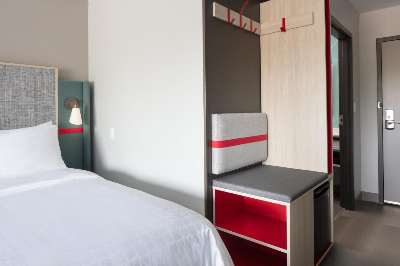 | avid hotels - Madison - Monona, an IHG Hotel