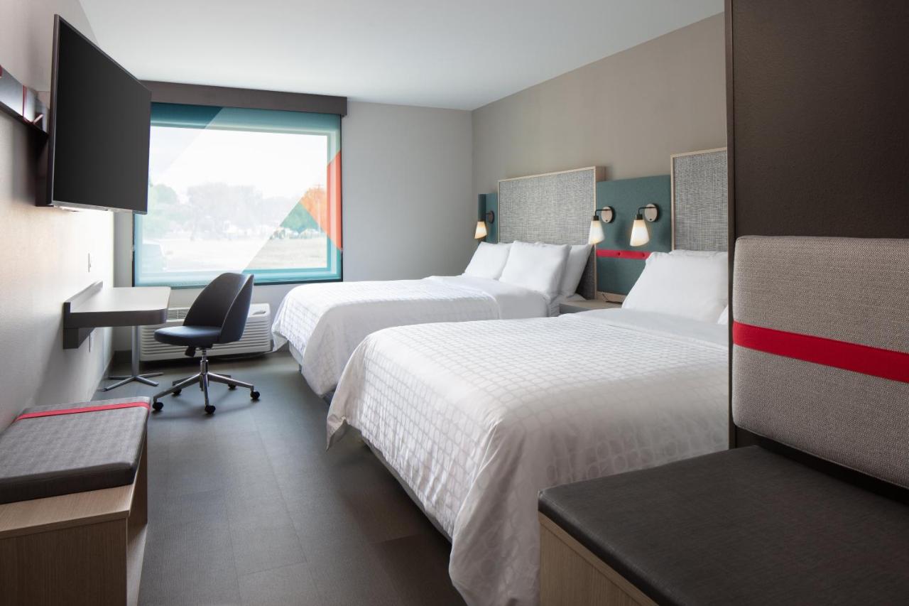 | avid hotels - Madison - Monona, an IHG Hotel