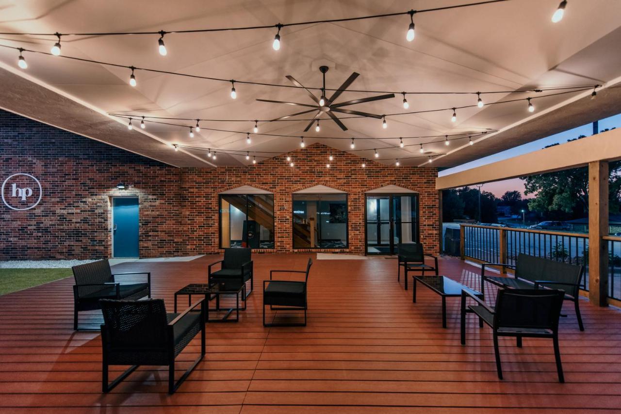 | Hotel Pommier Indianola