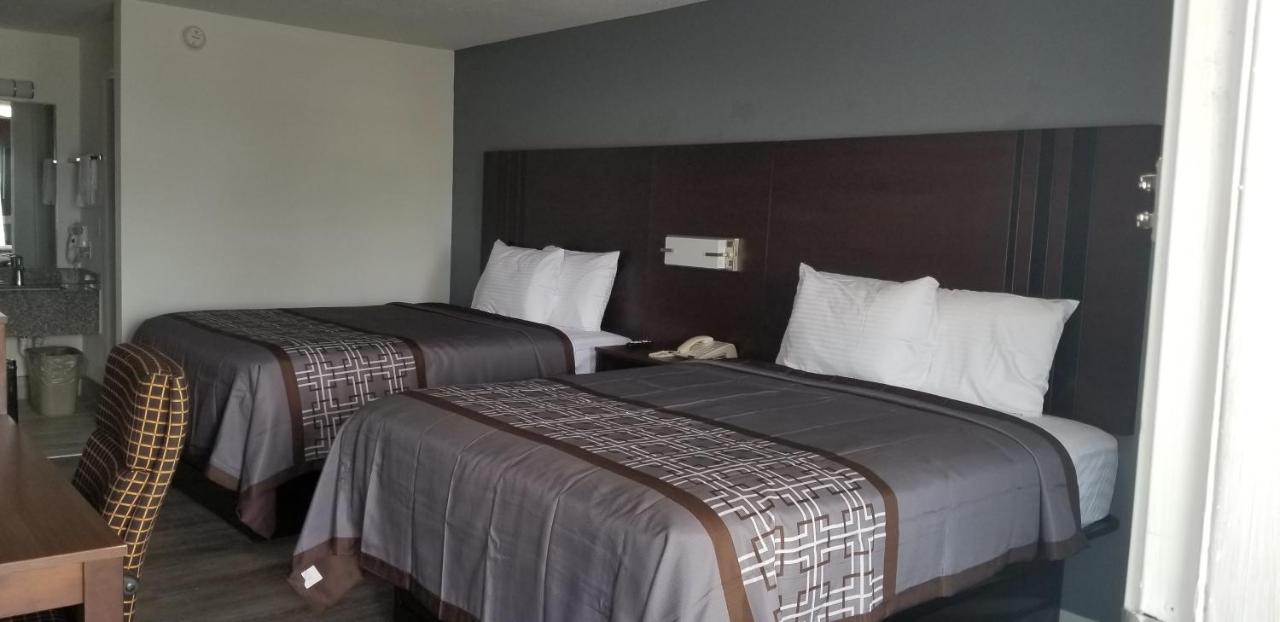 | Key West Inn - Boaz