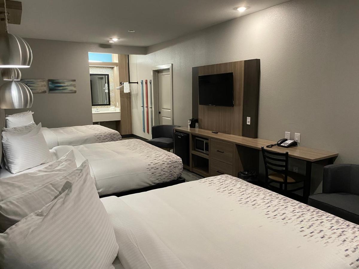 | Hotel Solara I-45 & Hobby Airport Houston