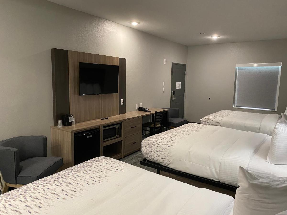 | Hotel Solara I-45 & Hobby Airport Houston
