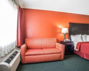 Room #48989012 at Quality Inn Morton at I-74