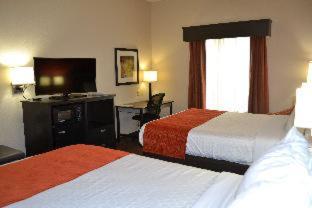 Room #34103420 at Days Inn by Wyndham Laurel MS