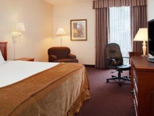 Room #109615514 at Best Western Holiday Lodge