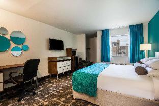Room #28452521 at Howard Johnson by Wyndham Blackwood Near Philadelphia