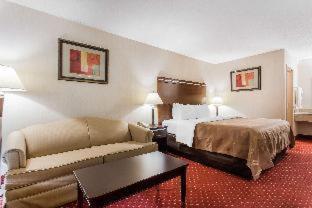 Room #49063112 at Quality Inn Mount Airy Mayberry