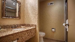 Room #30151918 at Best Western Plus Bridgeport Inn