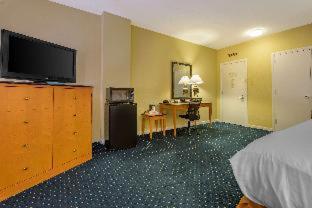 Room #32230031 at Inn at Lebanon - Hershey & Manheim area