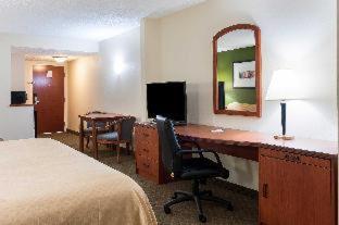 Room #49016508 at Quality Inn & Suites Lake Charles South