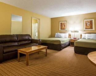 Room #32716117 at Econo Lodge Massena Hwy 37