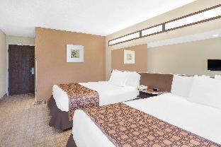 Room #29110619 at Microtel Inn & Suites by Wyndham Manchester
