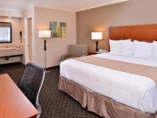 Room #4842416 at Best Western Oxnard Inn