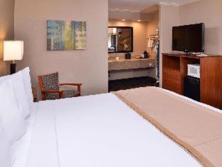 Room #4842420 at Best Western Oxnard Inn