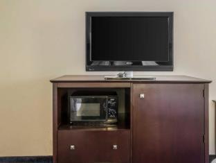 Room #48978405 at Econo Lodge Ankeny - Des Moines