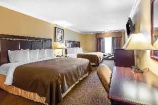 Room #5733317 at Quality Inn & Suites Bell Gardens - Los Angeles