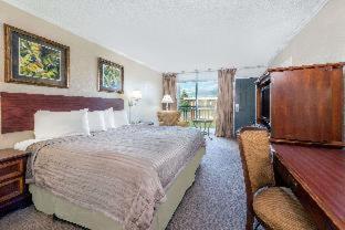 Room #45092518 at Howard Johnson by Wyndham Burlington