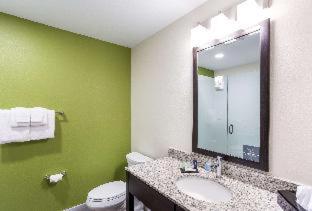 Room #431047104 at Sleep Inn Logan Ohio-Hocking Hills