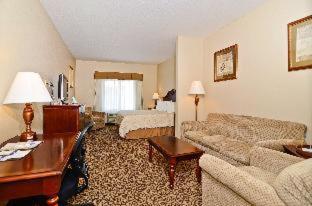 Room #51308228 at Best Western Plus Fossil Country Inn & Suites