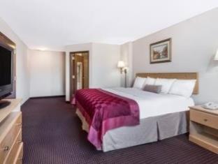 Room #109342118 at Pottsville Inn